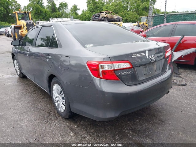 Toyota CAMRY LE 2014 4T4BF1FK4ER388597 Image 3