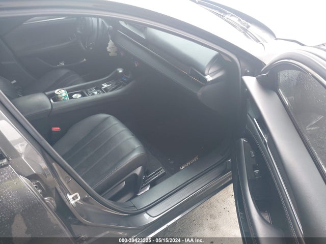JM1GL1VM2J1332511 Mazda Mazda6 Touring