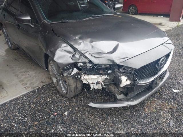 JM1GL1VM2J1332511 Mazda Mazda6 Touring