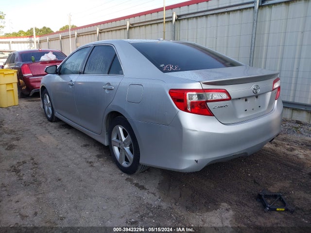 Toyota CAMRY SE 2014 4T1BF1FKXEU816635 Image 3