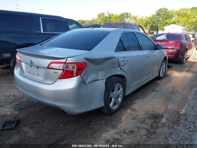 Toyota CAMRY SE 2014 4T1BF1FKXEU816635 Image 4