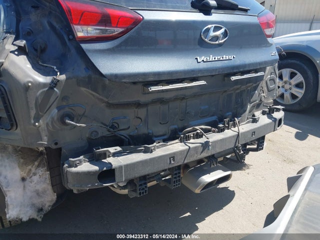 Hyundai Veloster 2.0 2019 KMHTG6AF9KU009530 Image 19