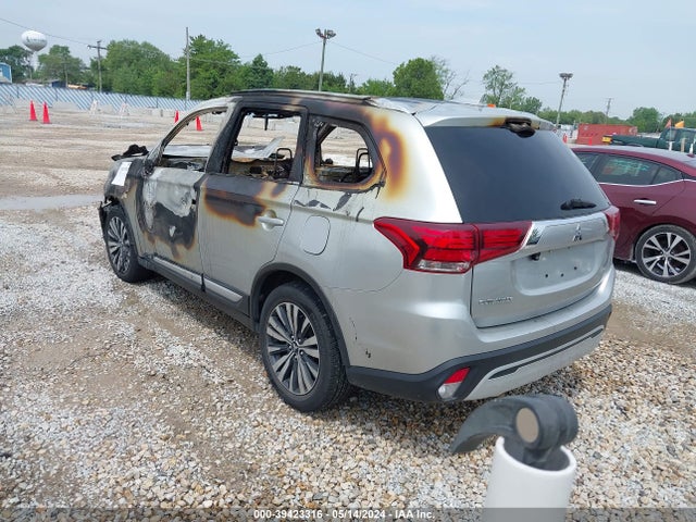 2020 MITSUBISHI OUTLANDER JA4AZ3A32LZ026923 Photo 2