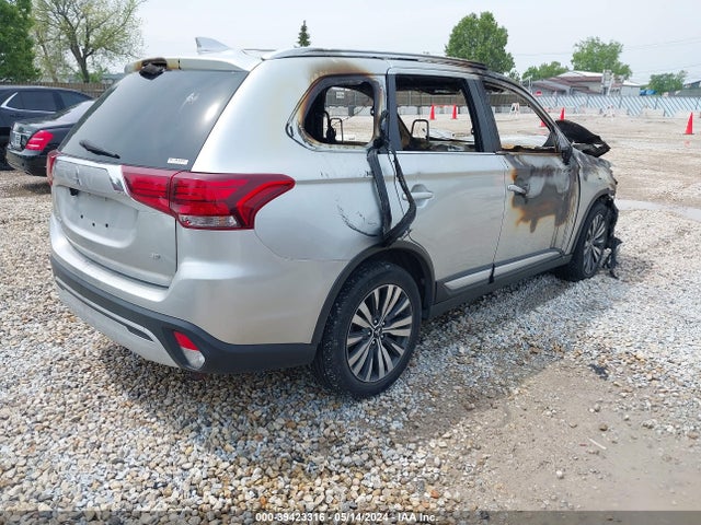 2020 MITSUBISHI OUTLANDER JA4AZ3A32LZ026923 Photo 3