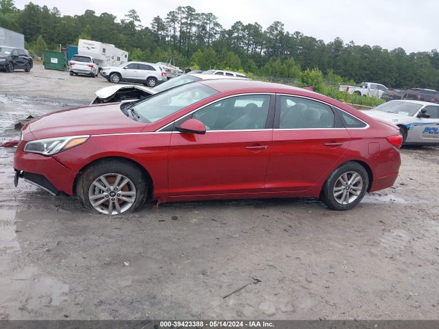 Hyundai SONATA SE 2016 5NPE24AF4GH328173 Image 14