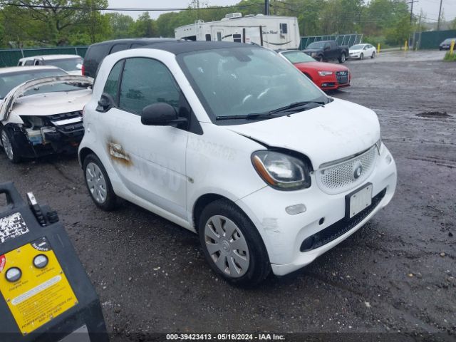 39423413 :رقم المزاد ، WMEFJ5DA4HK168684 vin ، 2017 Smart Fortwo Passion/prime/proxy/pure مزاد بيع