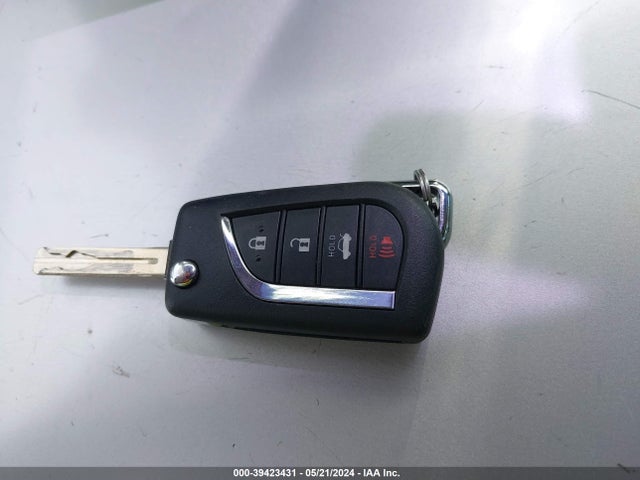 Toyota CAMRY LE 2022 4T1C11AK3NU717455 Image 11