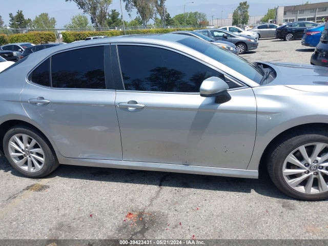 Toyota CAMRY LE 2022 4T1C11AK3NU717455 Image 14