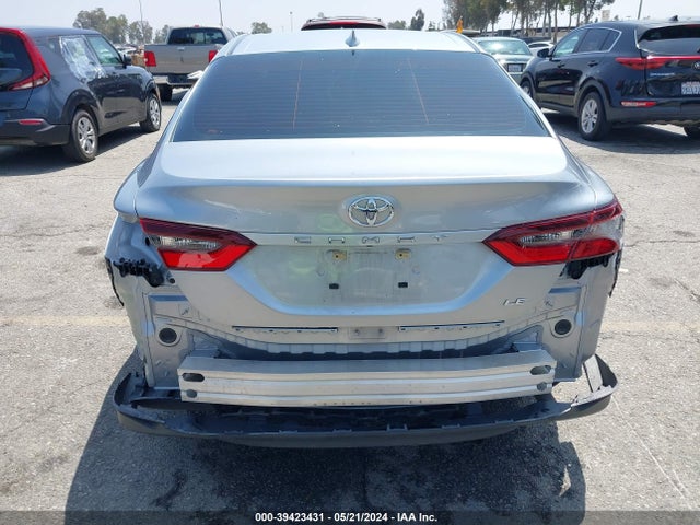 Toyota CAMRY LE 2022 4T1C11AK3NU717455 Image 17