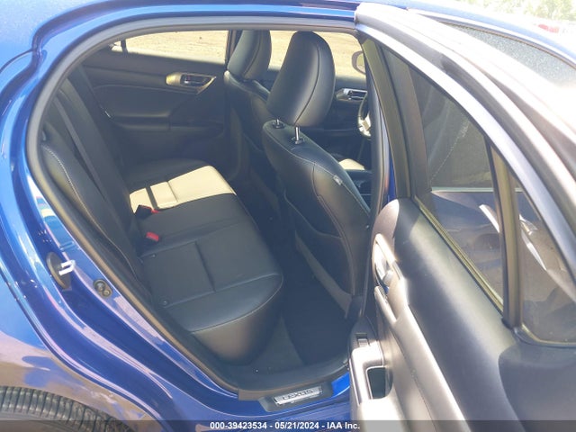 JTHKD5BH1G2265276 Lexus CT 200H