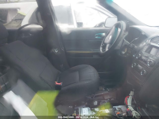 Ford Utility Police Interceptor 2017 1FM5K8AR7HGB40752 Image 5
