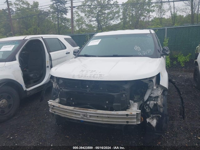 Ford Utility Police Interceptor 2017 1FM5K8AR7HGB40752 Image 6