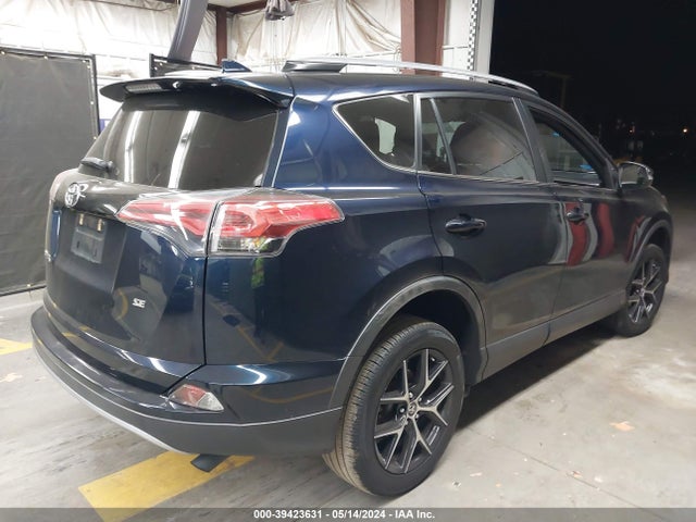 Toyota RAV4 SE 2017 JTMNFREV0HJ722300 Image 4