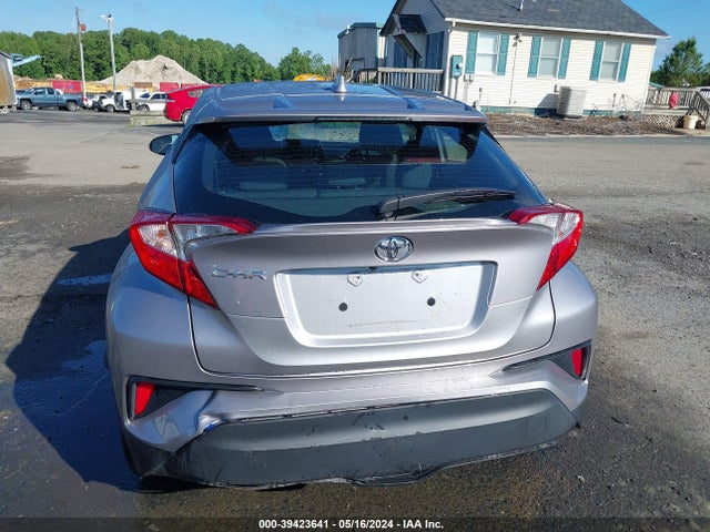 Toyota C-HR XLE 2019 NMTKHMBX8KR096395 Image 16
