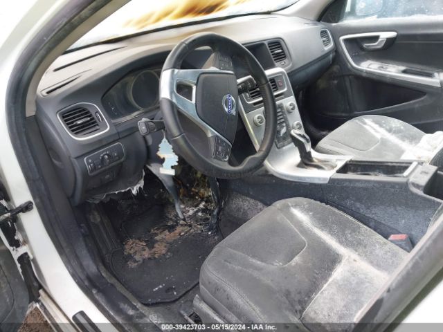 YV140MEK2H1333206 Volvo V60 T5 Premier