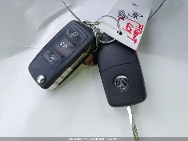 3VWD17AJ2GM270222 Volkswagen Jetta 1.8t Sport