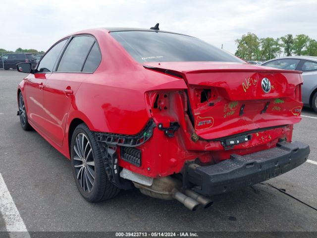 3VWD17AJ2GM270222 Volkswagen Jetta 1.8t Sport