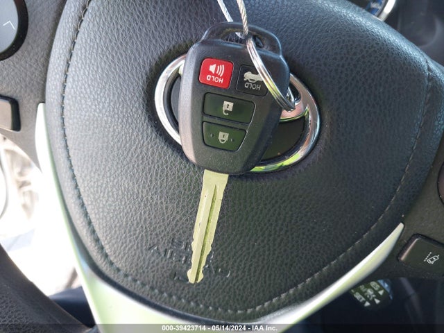 Toyota COROLLA LE 2018 2T1BURHE0JC058411 Image 11