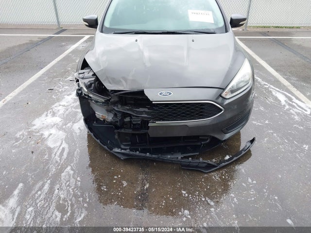 Ford FOCUS SE 2015 1FADP3F25FL250371 Image 6