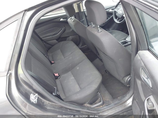 Ford FOCUS SE 2015 1FADP3F25FL250371 Image 8