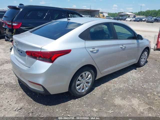 Hyundai ACCENT SE 2019 3KPC24A33KE079438 Image 4