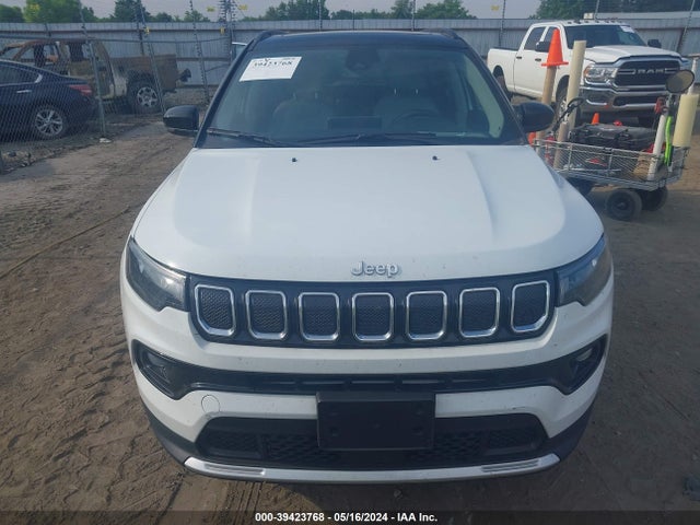 3C4NJDCB7NT226201 Jeep Compass Limited 4x4