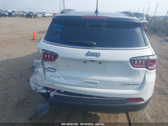 3C4NJDCB7NT226201 Jeep Compass Limited 4x4