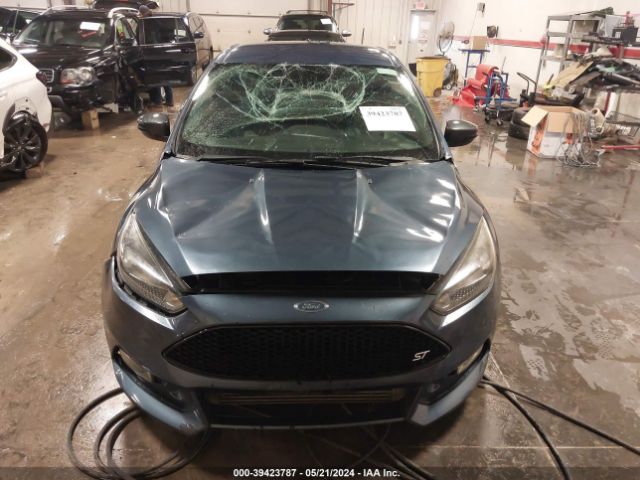 1FADP3L97JL331947 Ford FOCUS ST