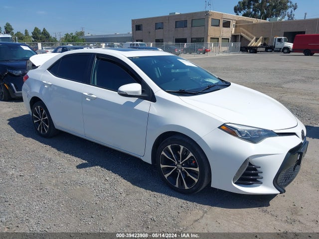 Toyota Corolla Xse 2018 2T1BURHE6JC065055 Image 1