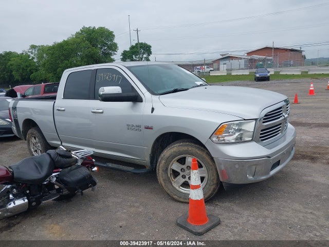 1C6RR7TT6HS822336 RAM 1500 Big Horn  4x4 6'4 Box