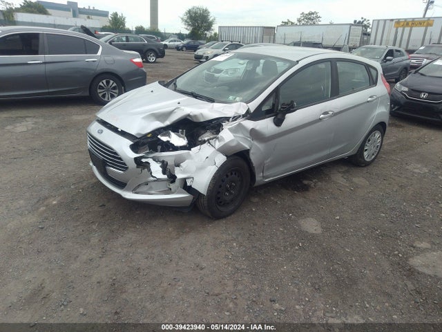 Ford FIESTA SE 2016 3FADP4EE4GM184395 Image 2