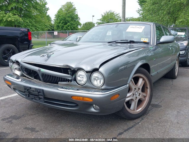 2002 JAGUAR XJ8 SAJDA12C32LF49337 Photo 1