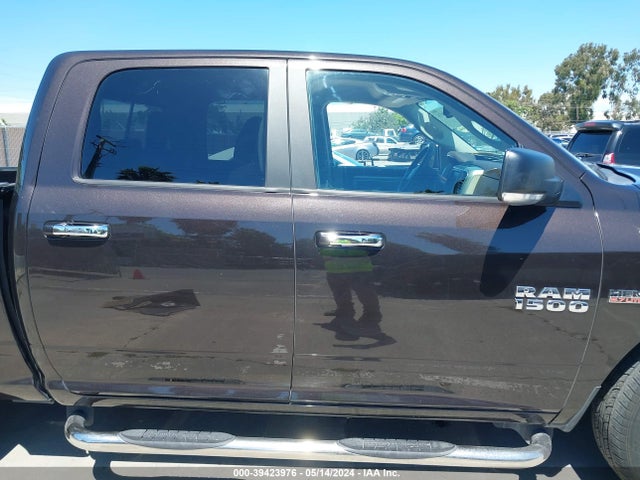 1C6RR6LT6HS582750 RAM 1500 Big Horn  4x2 5'7 Box