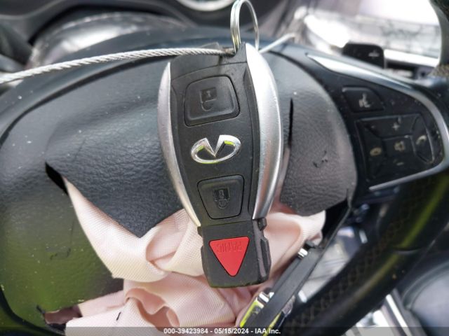 SJKCH5CP1JA057599 Infiniti Qx30 Luxury
