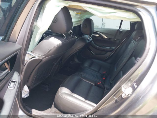 SJKCH5CP1JA057599 Infiniti Qx30 Luxury