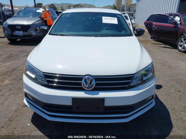3VWB17AJ0GM348942 Volkswagen Jetta 1.8t Sport