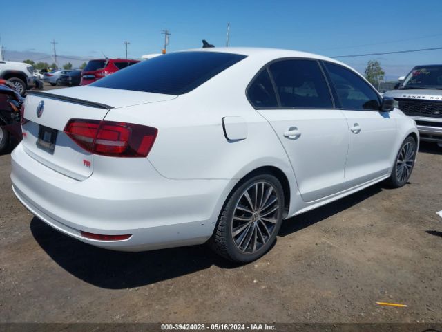 3VWB17AJ0GM348942 Volkswagen Jetta 1.8t Sport