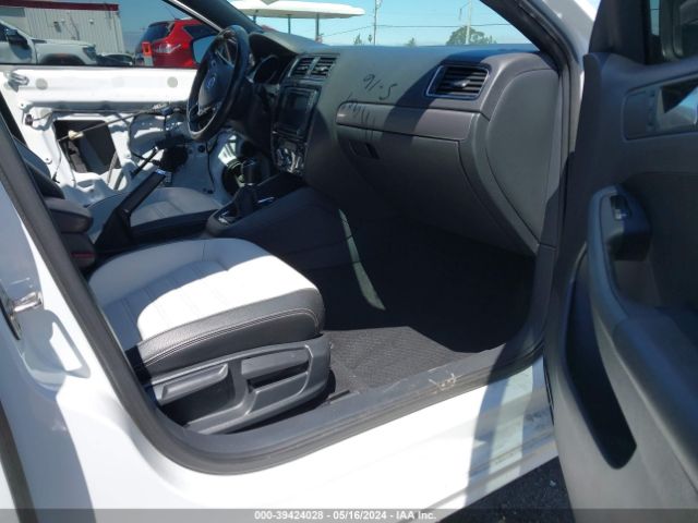 3VWB17AJ0GM348942 Volkswagen Jetta 1.8t Sport