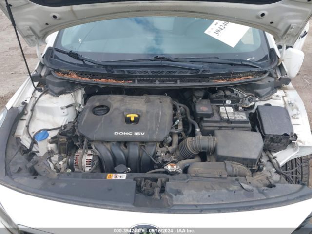 3KPFK4A78JE185303 KIA FORTE LX