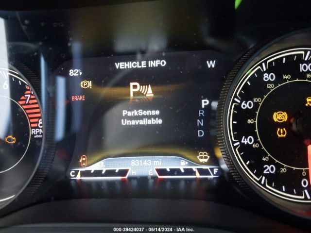 1C4PJMBSXHW598642 Jeep Cherokee Trailhawk L Plus 4x4