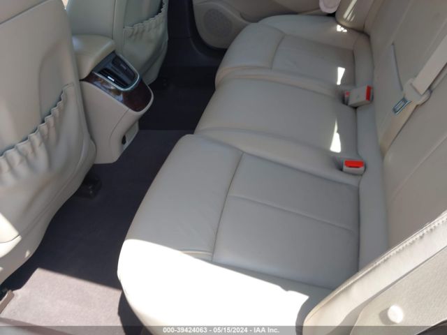 1G4GB5G32GF150524 Buick Lacrosse Leather