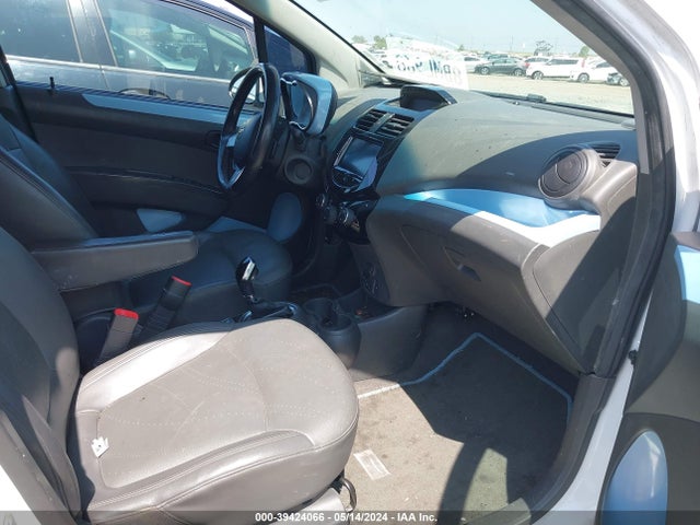 Chevrolet Spark Ev 2lt 2014 KL8CL6S02EC400063 Image 5