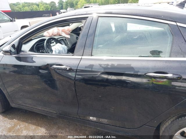 1C3CCCCG4FN707052 Chrysler 200 C