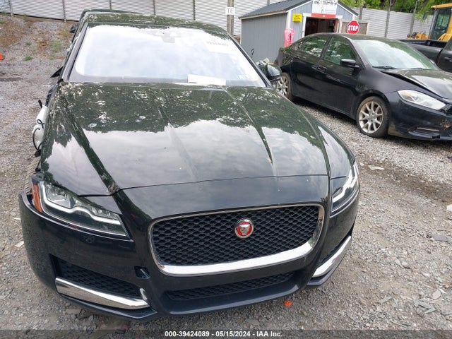SAJBJ4FX8LCY84971 Jaguar Xf 25t Premium Awd Automatic