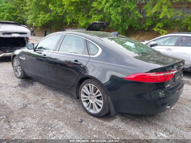 2020 JAGUAR XF SAJBJ4FX8LCY84971 Photo 2