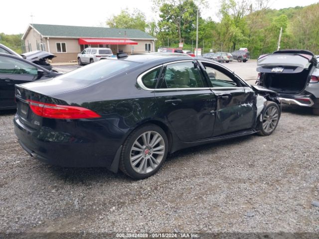 2020 JAGUAR XF SAJBJ4FX8LCY84971 Photo 3