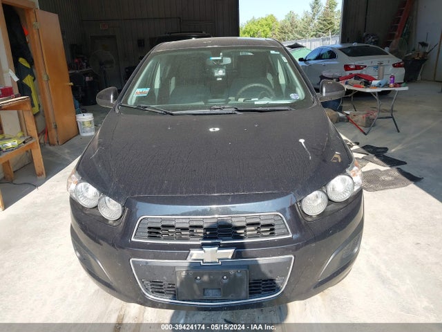 Chevrolet Sonic Ls Auto 2015 1G1JA6SH2F4210536 Image 12