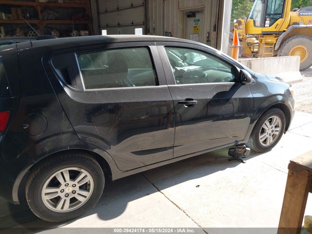 Chevrolet Sonic Ls Auto 2015 1G1JA6SH2F4210536 Image 13