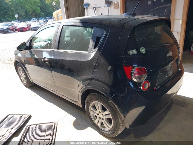 Chevrolet Sonic Ls Auto 2015 1G1JA6SH2F4210536 Image 3