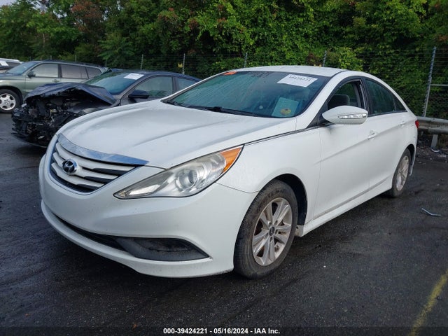 Hyundai SONATA GLS 2014 5NPEB4AC0EH835316 Image 2